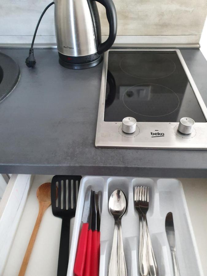 Porto Njegusi A2 Apartment Cetinje Bagian luar foto